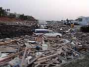 東日本大震災 津波被災地(宮城県名取市 2011年4月13日)