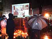 いま、わたしたちに、できること。KOBE MEMORIAL 灯りのつどい/東京災害ボランティアネットワーク(東京都千代田区有楽町・東京国際フォーラム 2005年1月15日)